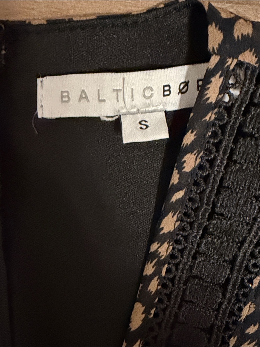 Women’s Baltic Born Cha Cha Print Maxi Dress Taupe/Black Size S Animal Print - Picture 2 of 9